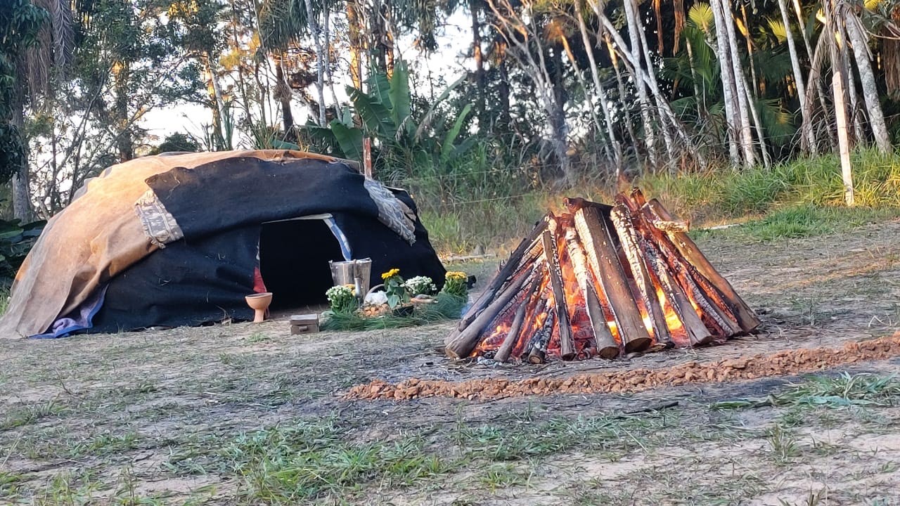Temascal e fogueira